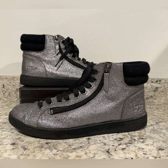 UGG OLIVE GLITTER RIB KNIT COLLAR GUNMETAL SILVER HIGH TOP SNEAKERS SIZE 11 - Picture 1 of 11